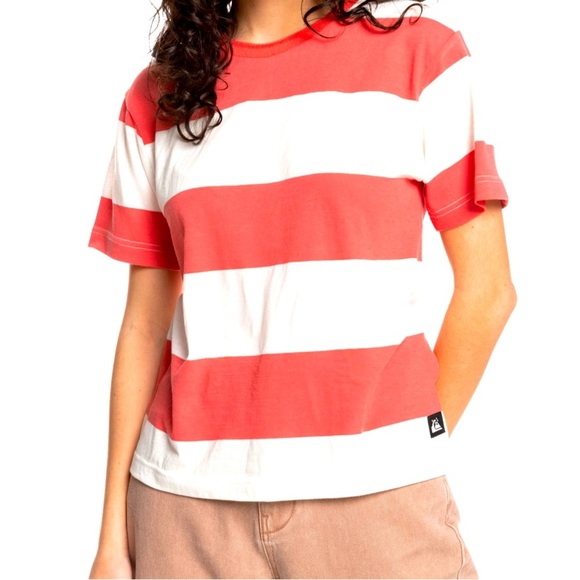 Quicksilver tee size small nwt - Picture 1 of 7